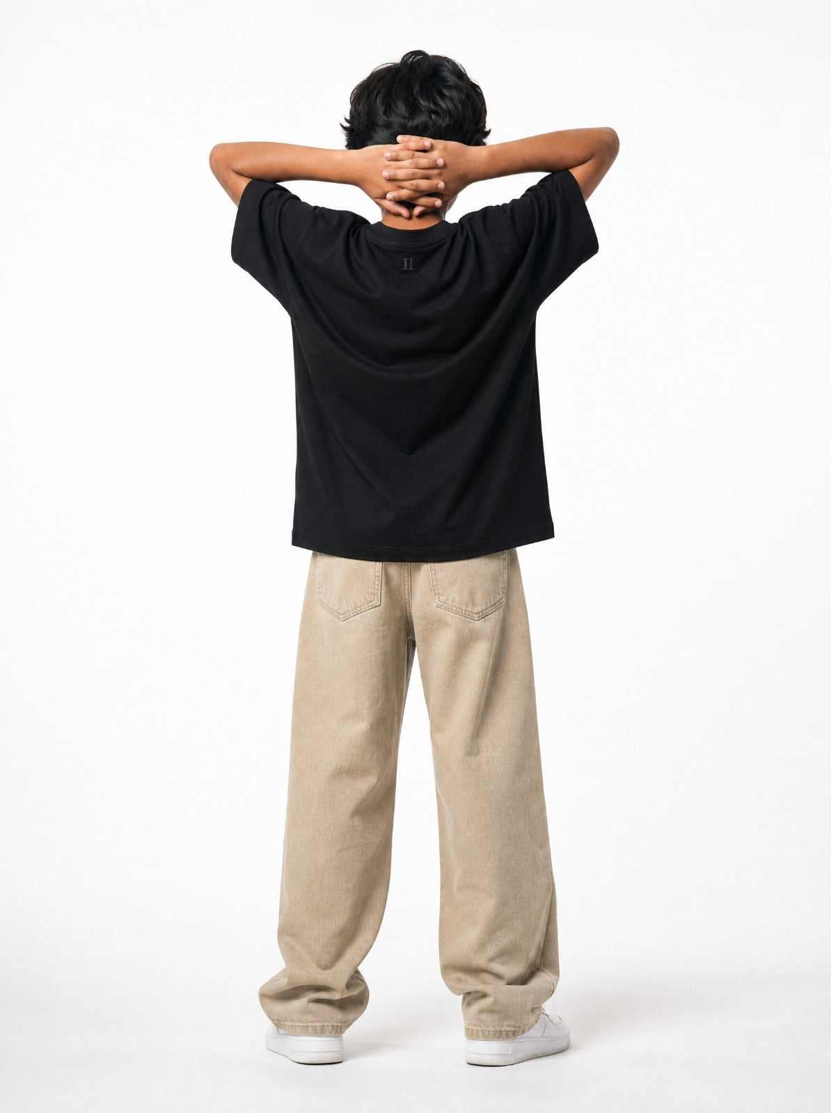 Black Solid T-Shirt Jr