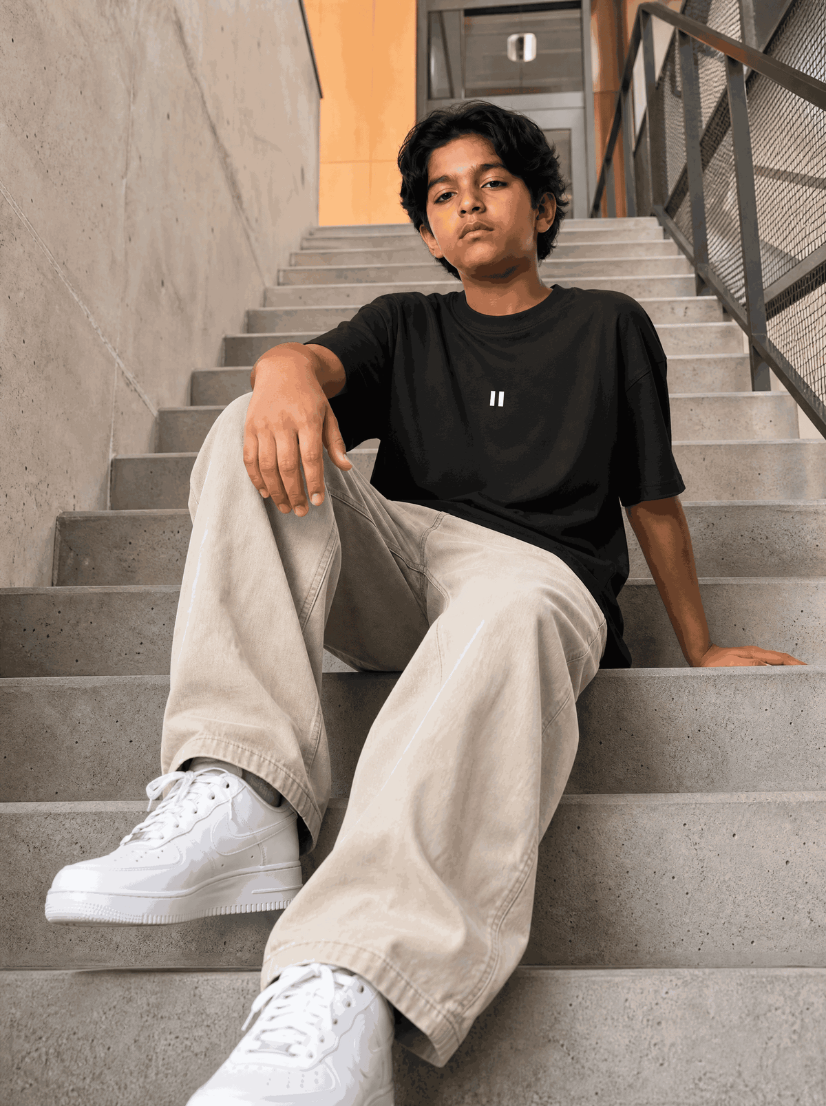 Black Solid Tee (model)