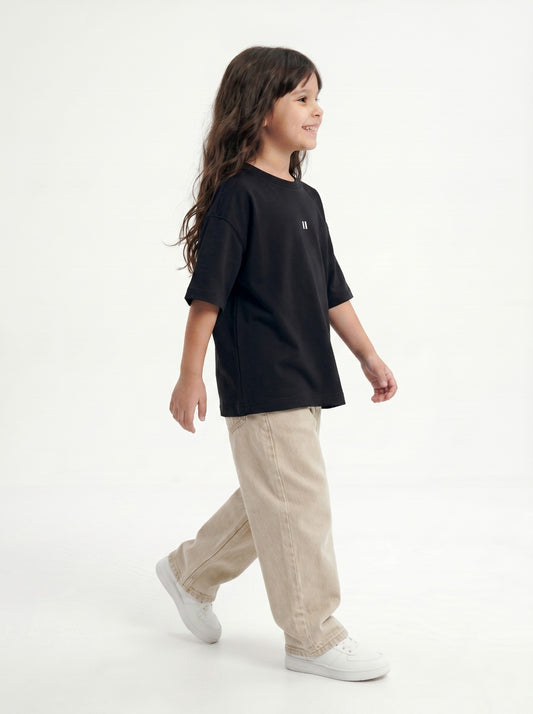 Black Solid T-Shirt Jr - Girls